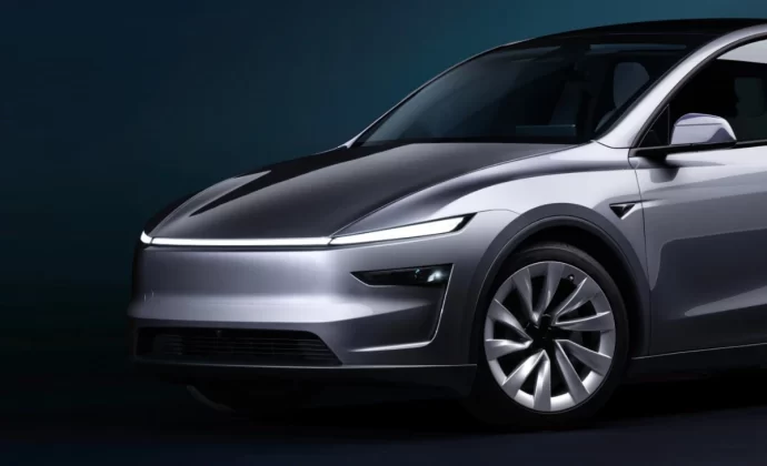 Tesla Model Y facelift předn&iacute; maska